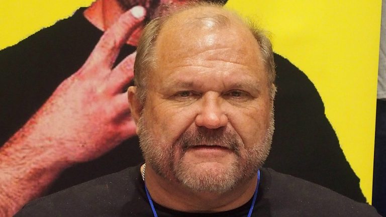 Arn Anderson nombra al miembro del Salón de la Fama de la WWE con el