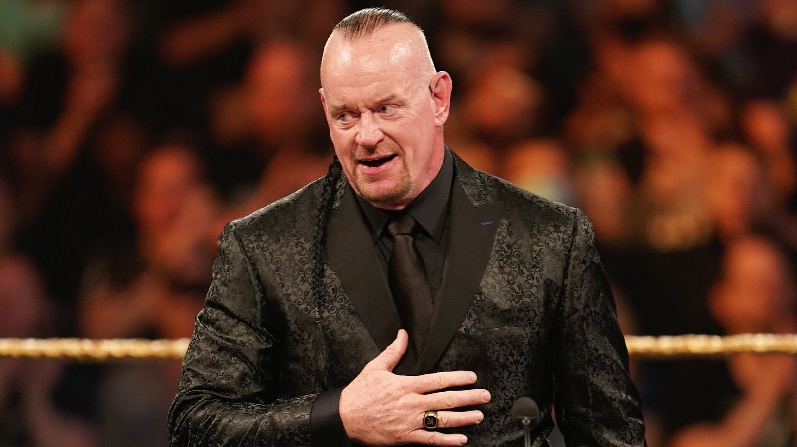 El miembro del Salón de la Fama de la WWE The Undertaker habla sobre