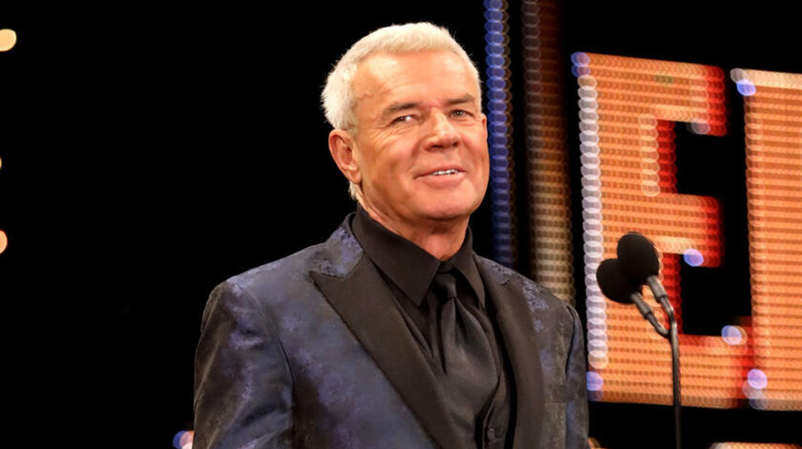 El miembro del Salón de la Fama de la WWE Eric Bischoff explica la