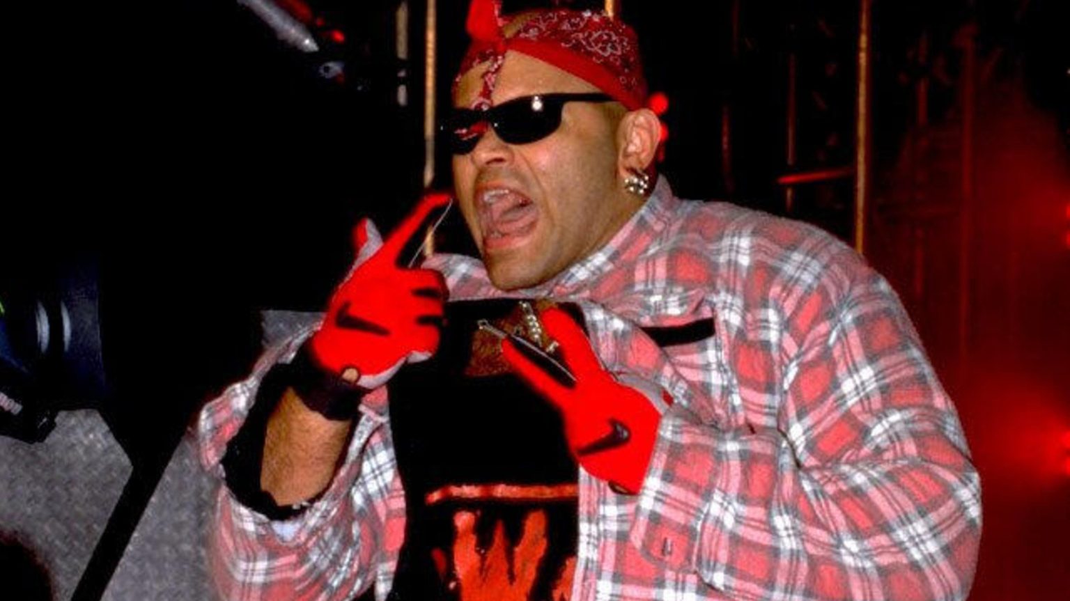 Konnan Se Ala A Los Miembros Del Sal N De La Fama De La Wwe Cuando