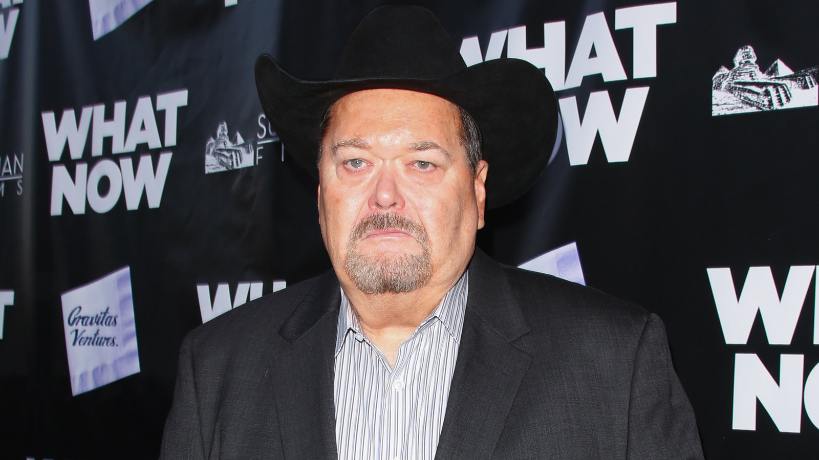 El miembro del Salón de la Fama de la WWE Jim Ross recuerda la ridícula