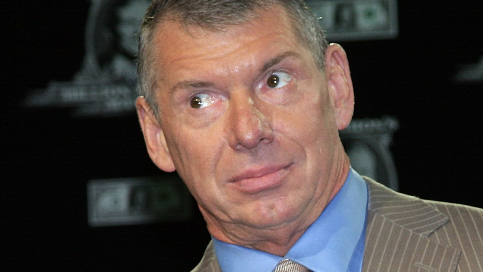 El ex escritor de WWE explica por qué Vince McMahon no puede vender la compañía