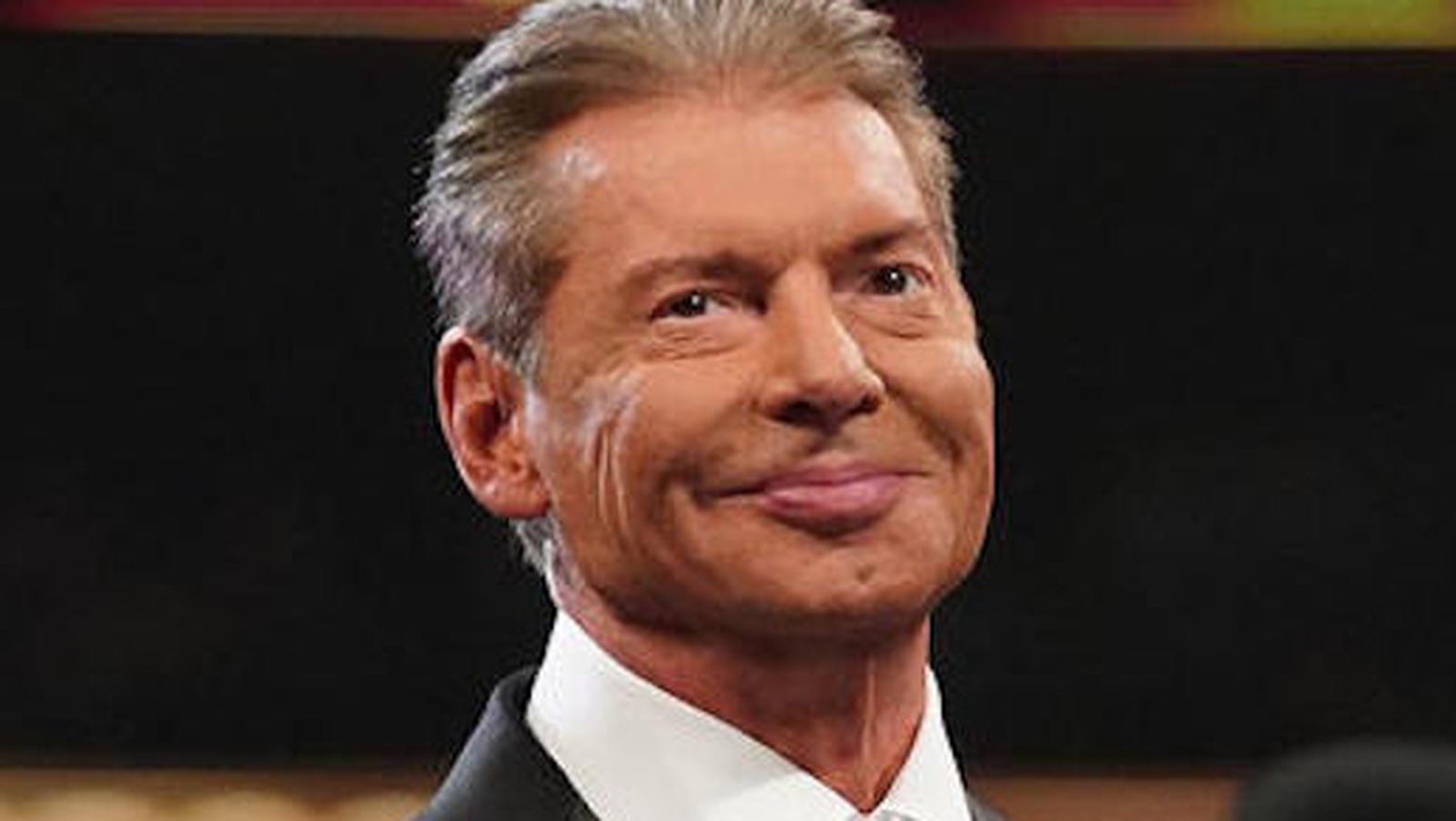 Extras de la WWE supuestamente preocupados por el cartel de Vince McMahon en backstage