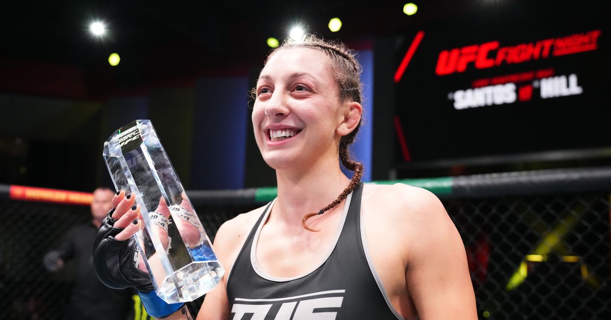 La ganadora de TUF 30 Juliana Miller se enfrenta a Veronica Macedo en UFC 286