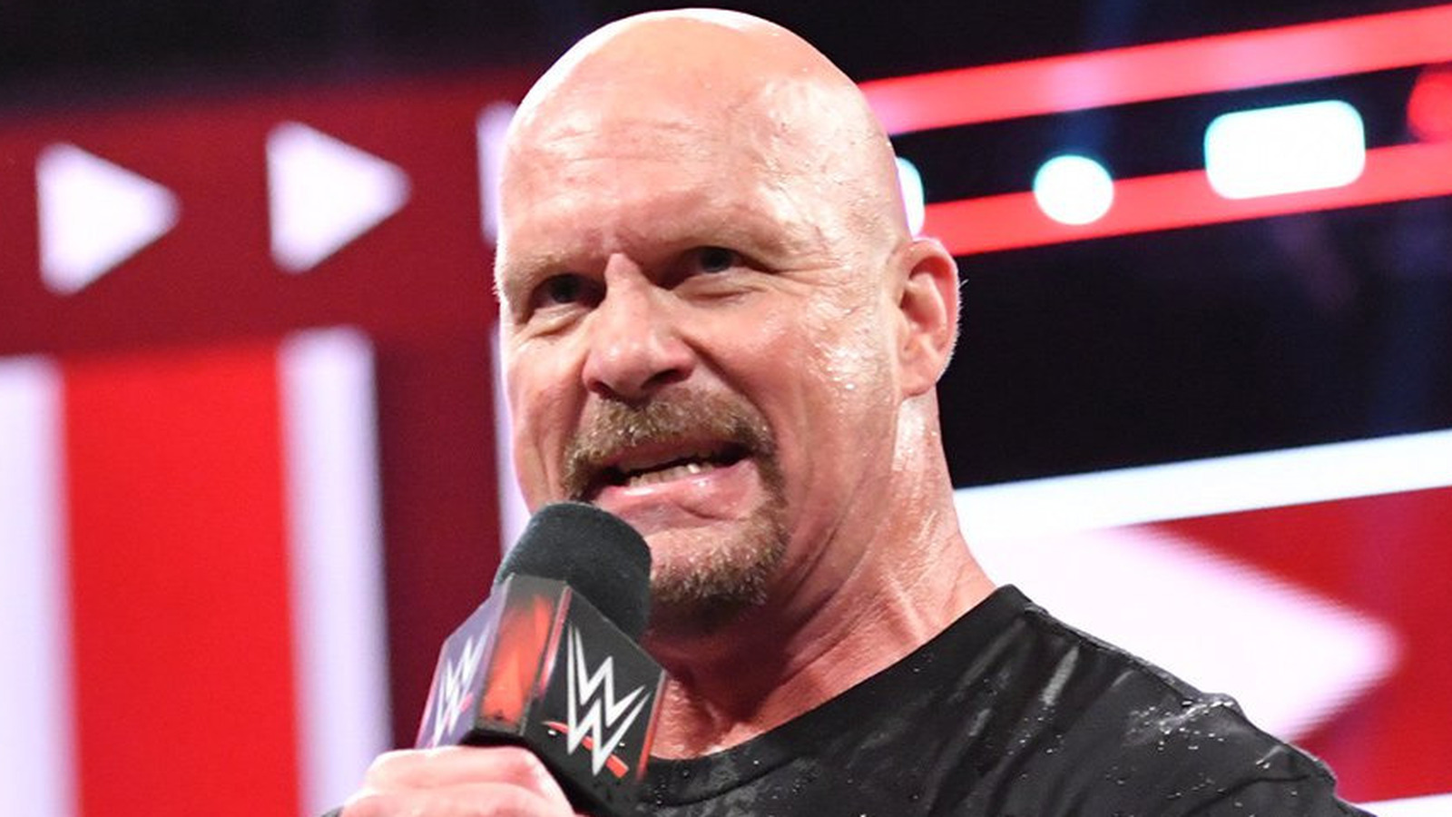 Noticias tras bambalinas sobre los estados de WWE WrestleMania 39 de Steve Austin y The Rock