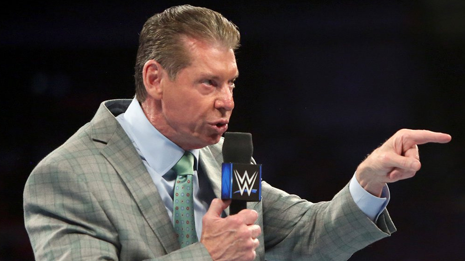 Vince McMahon habría castigado a varios departamentos de la WWE