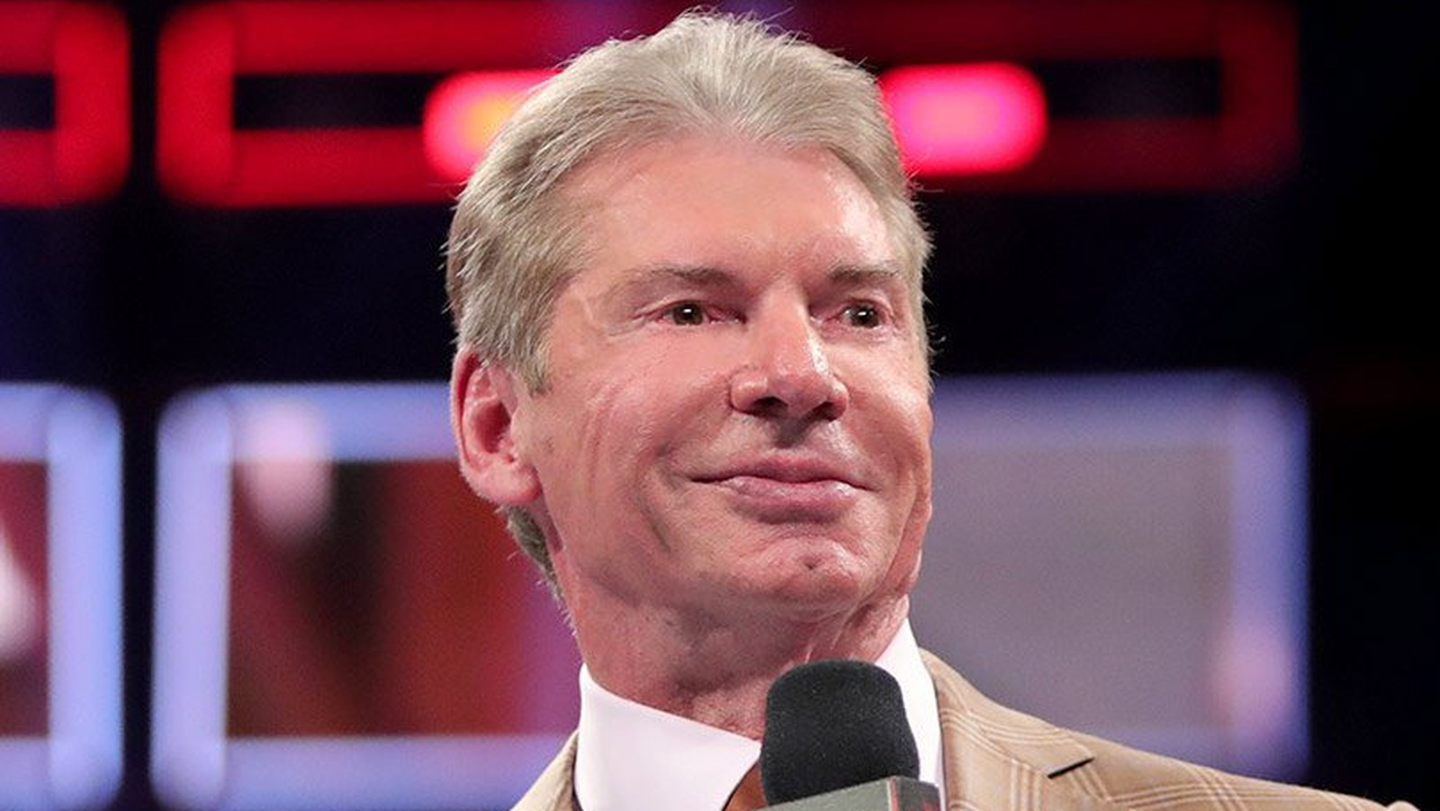 WWE HOFer cree que Vince McMahon debería tomar WWE Private