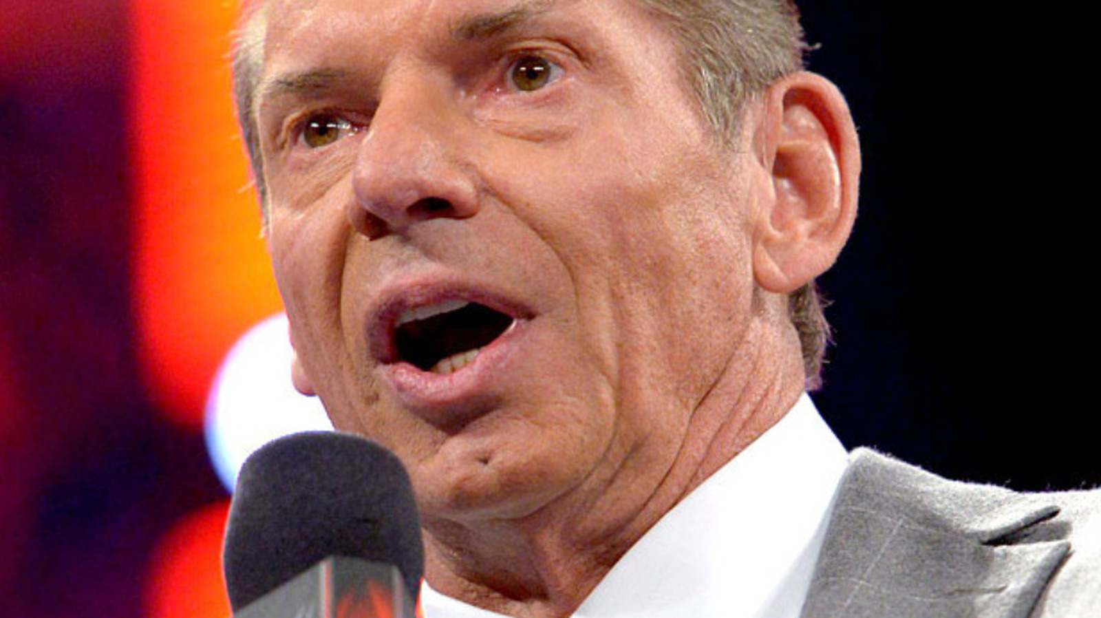 WWE HOFer recibió un 'aviso' meses antes del regreso de Vince McMahon a la WWE