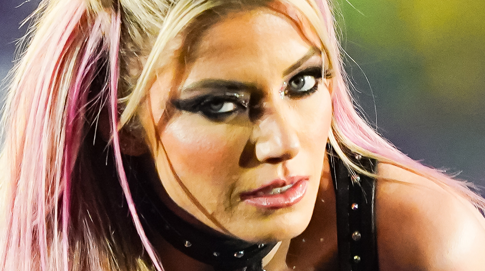 Alexa Bliss reacciona a los informes de que se tomó un descanso de la WWE