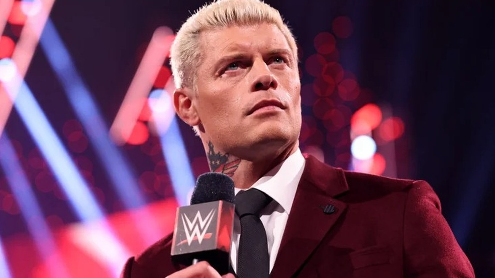 Baja la audiencia de WWE Raw para el episodio del 6 de febrero