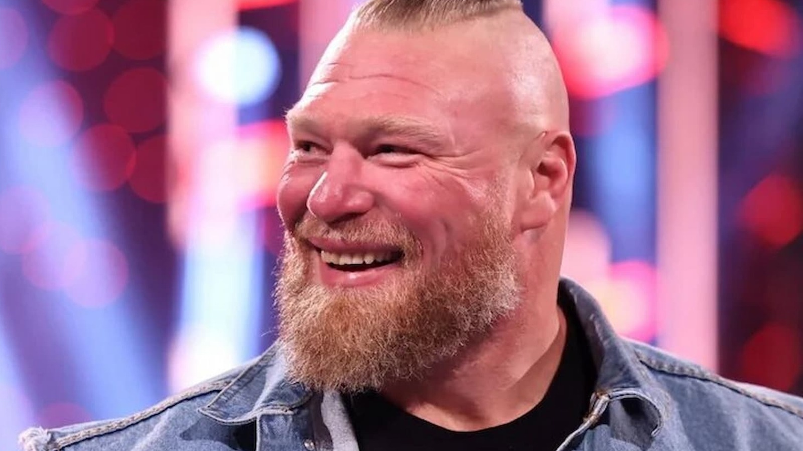 Brock Lesnar y Omos oficialmente listos para el combate en WrestleMania 39