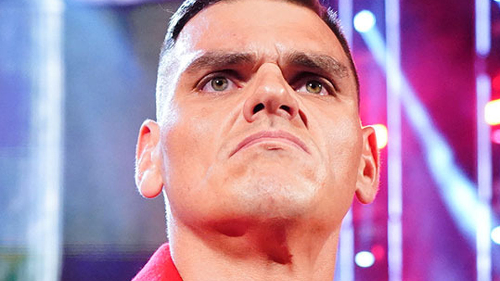 GUNTHER sabe que los fanáticos de la WWE quieren verlo luchar contra Brock Lesnar