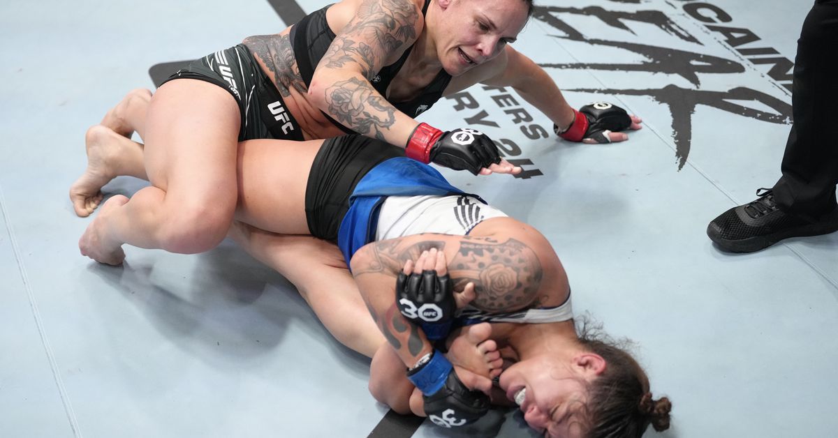 Video de UFC Vegas 69: Mayra Bueno Silva remata a Lina Lansberg con sumisión desagradable con barra de rodilla