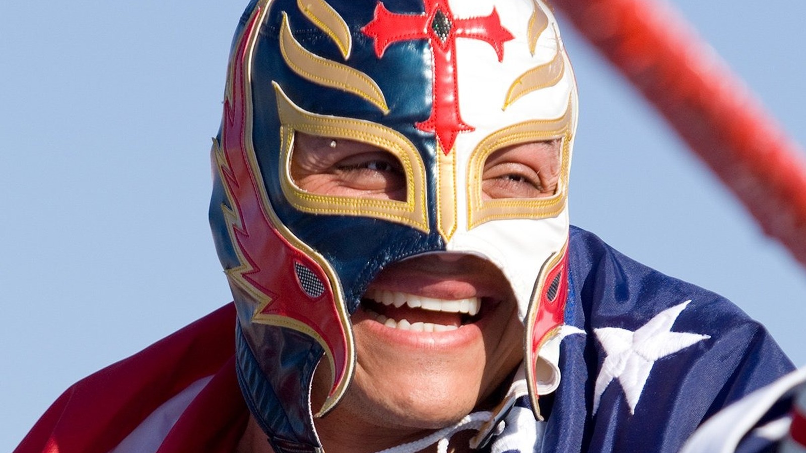 Booker T dice que la entrada de Rey Mysterio al Salón de la Fama de la WWE es 'una obviedad'