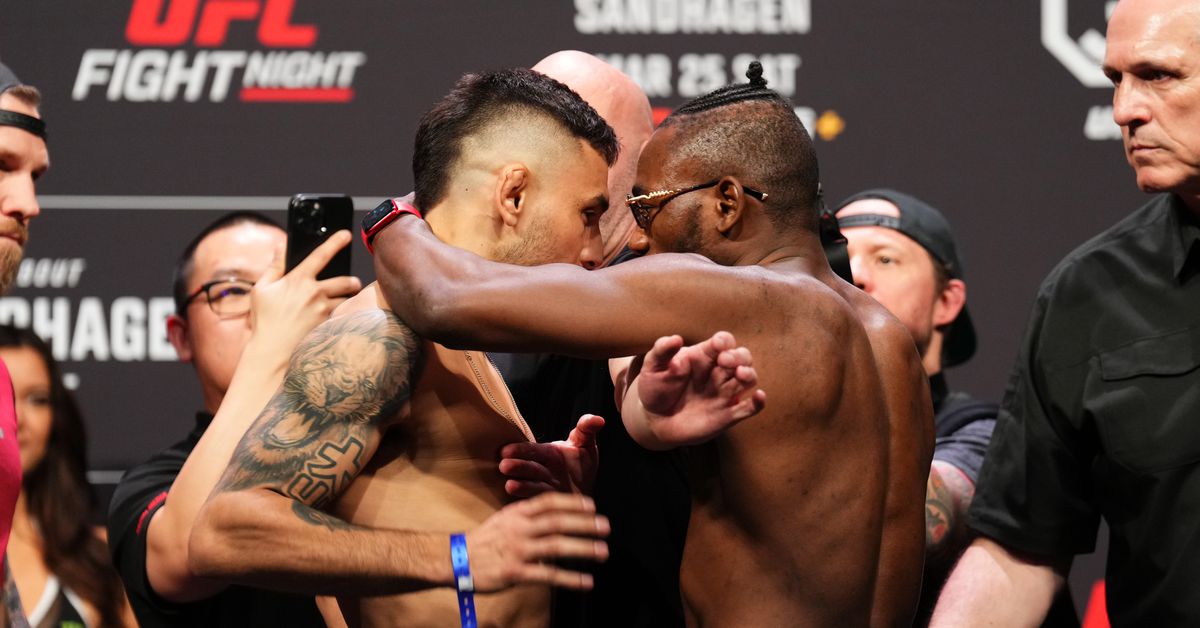 Duelos de UFC San Antonio: Manel Kape, Alex Pérez tienen que ser separados después de una pelea por 'soplones'