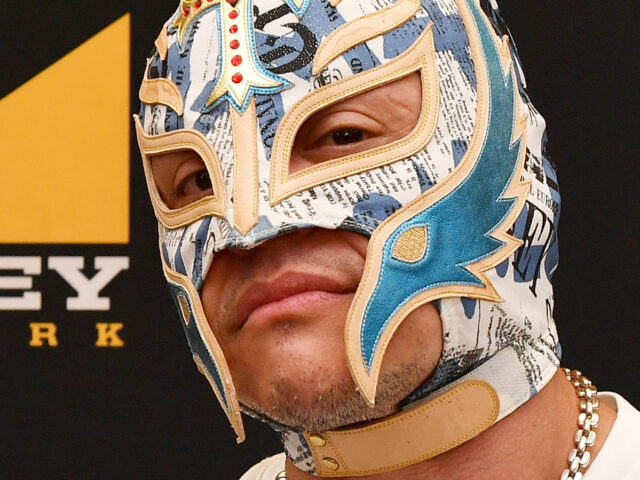 Kurt Angle está feliz por la inducción al Salón de la Fama de la WWE de Rey Mysterio a pesar del momento