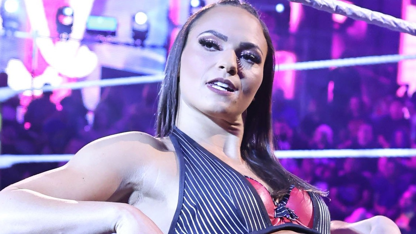 WWE NXT se desliza en las calificaciones después del especial de bloqueo de la semana pasada