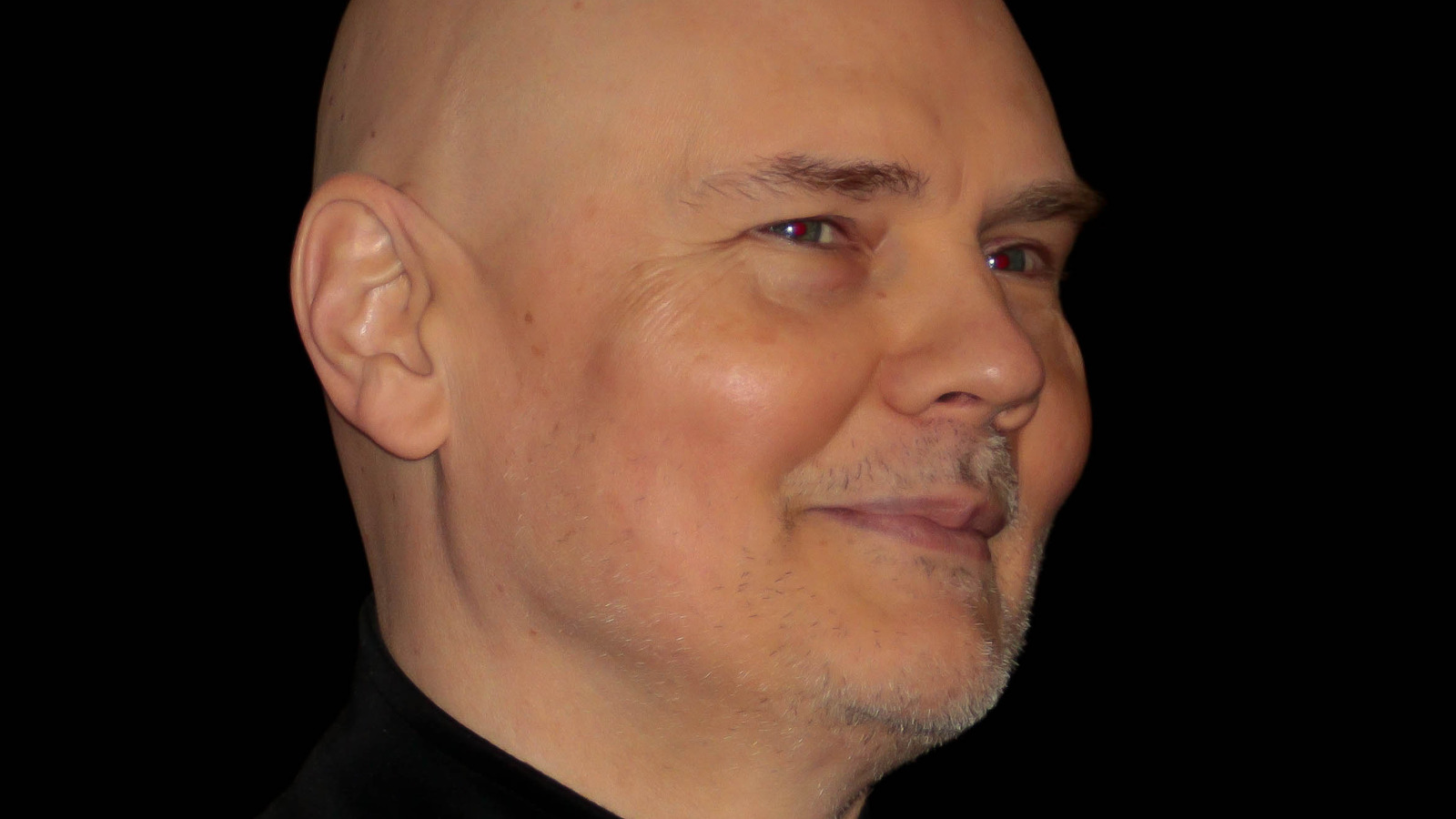 Billy Corgan dice que dirigir la NWA le ha permitido acercarse a Smashing Pumpkins con más alegría