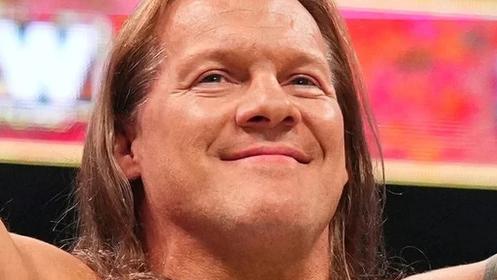 Chris Jericho y Roderick Strong se enfrentarán en una lucha de Falls Count Anywhere