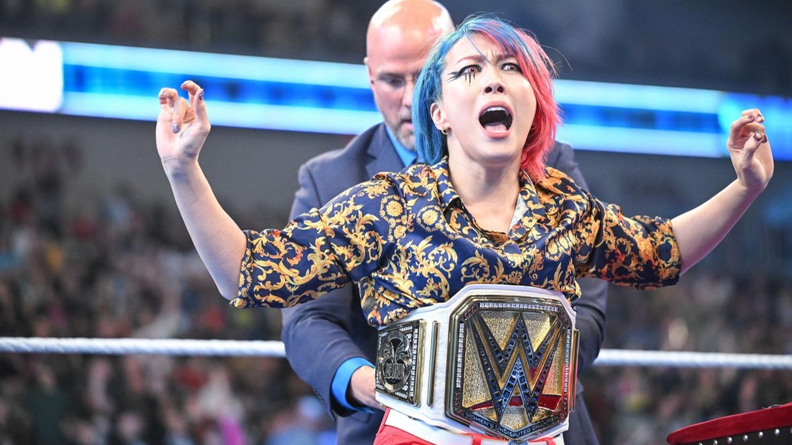 Bayley comenta sobre los nuevos Campeonatos Mundiales Femenil y Femenil de WWE