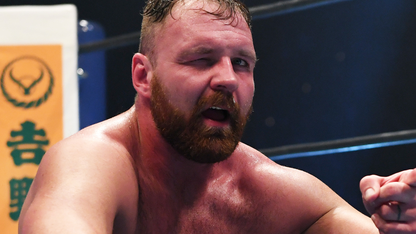 Jon Moxley anuncia que tiene una tarjeta de residente en Japón, planea regresar pronto a NJPW