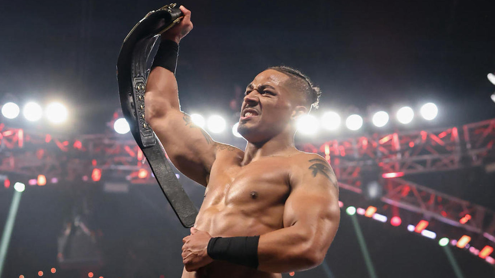 WWE aparentemente solicita una nueva marca registrada de NXT