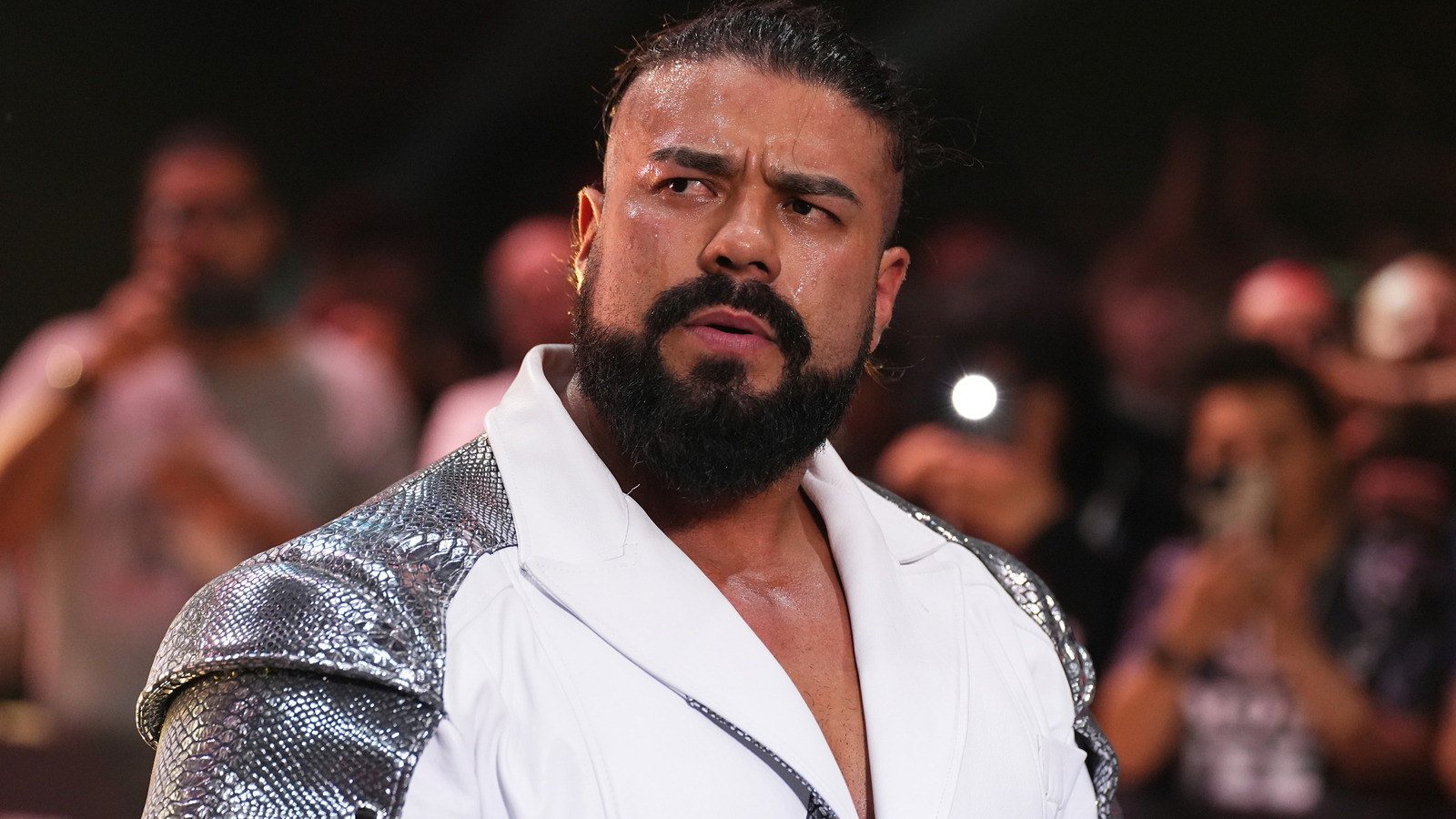 Andrade se burla de que el título de AEW 'CM Punk Never Lost' podría convertirse en el premio principal de Collision