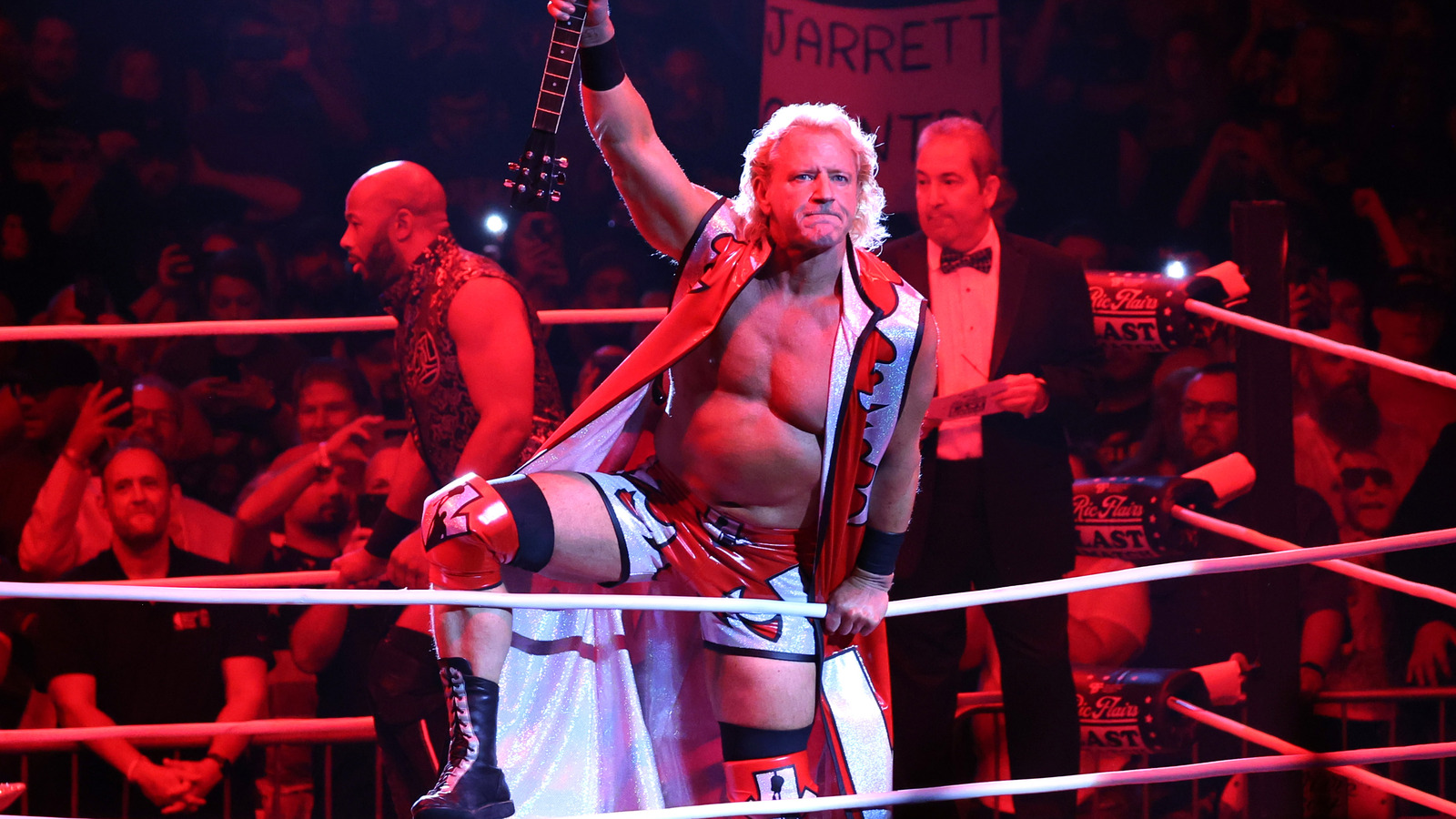 Kenny Omega, Jeff Jarrett en lados opuestos de Trios Match anunciado para AEW Dynamite