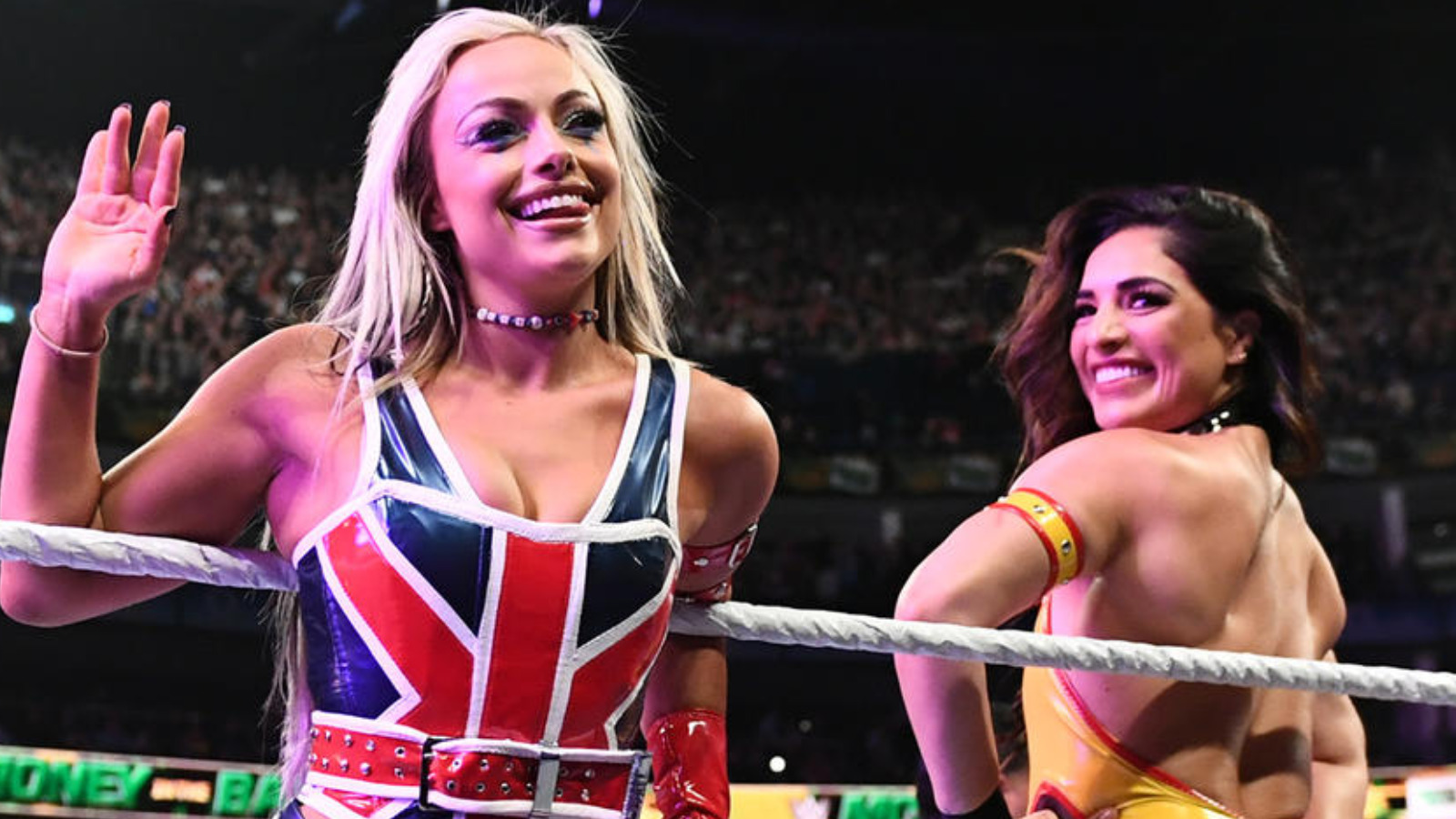 Liv Morgan y Raquel Rodríguez lanzan desafío a la lista de mujeres de WWE