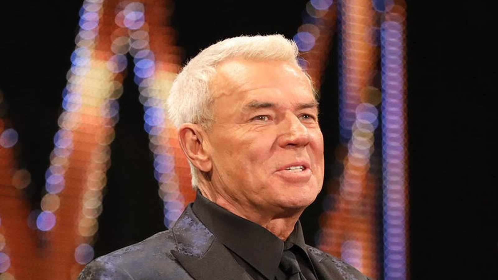 Eric Bischoff dice que AEW no debería anunciar Dynamite, Collision Matches antes de tiempo