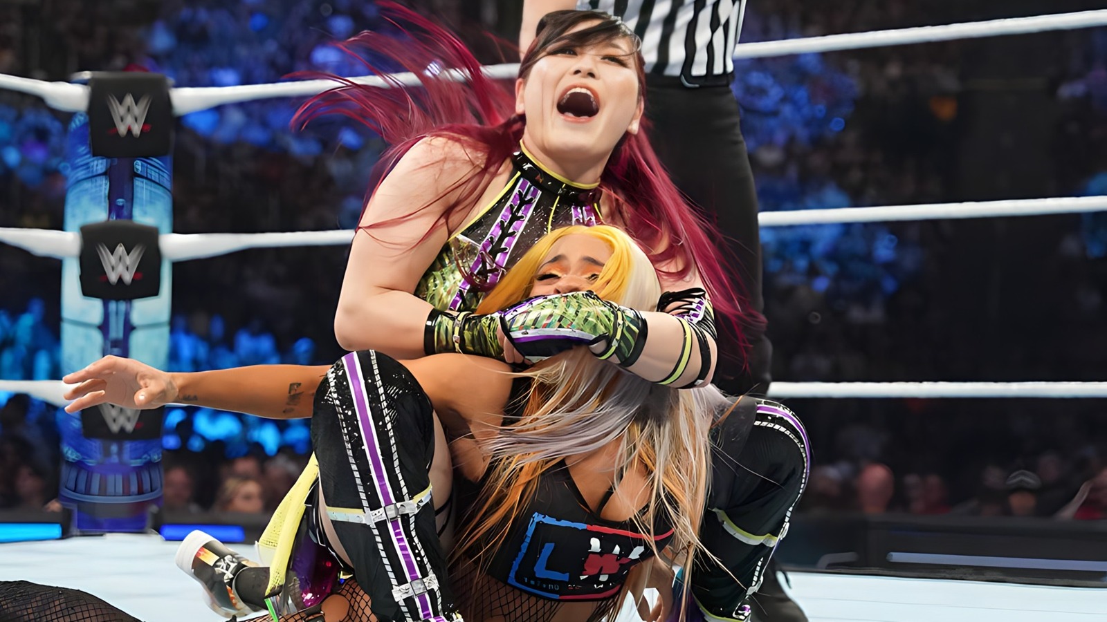 IYO SKY derrota a Zelina Vega y retiene el título femenino de la WWE en SmackDown