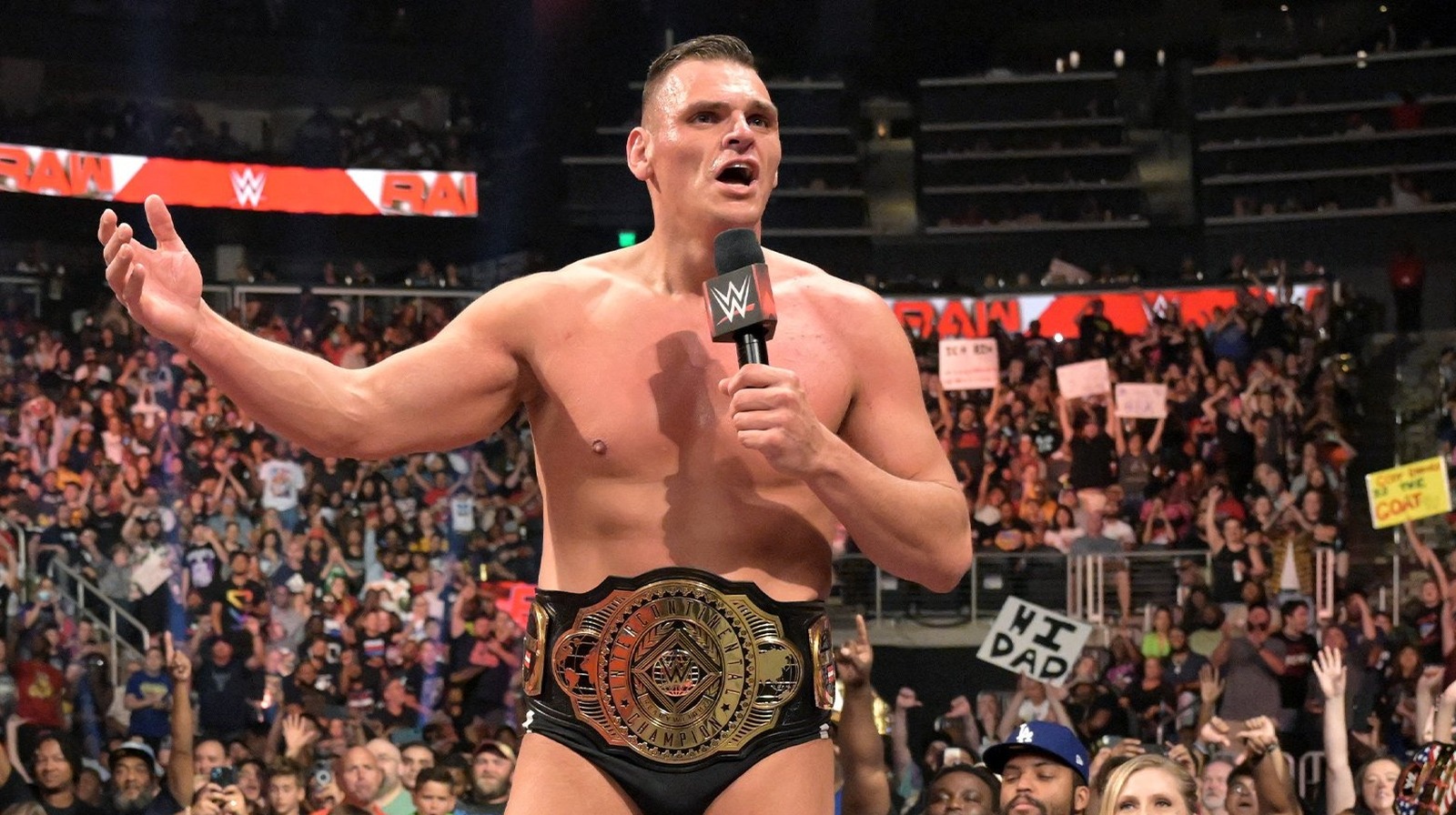 La estrella de la WWE Gunther sobre ser comparado con Randy Orton, elogia a Sami Zayn