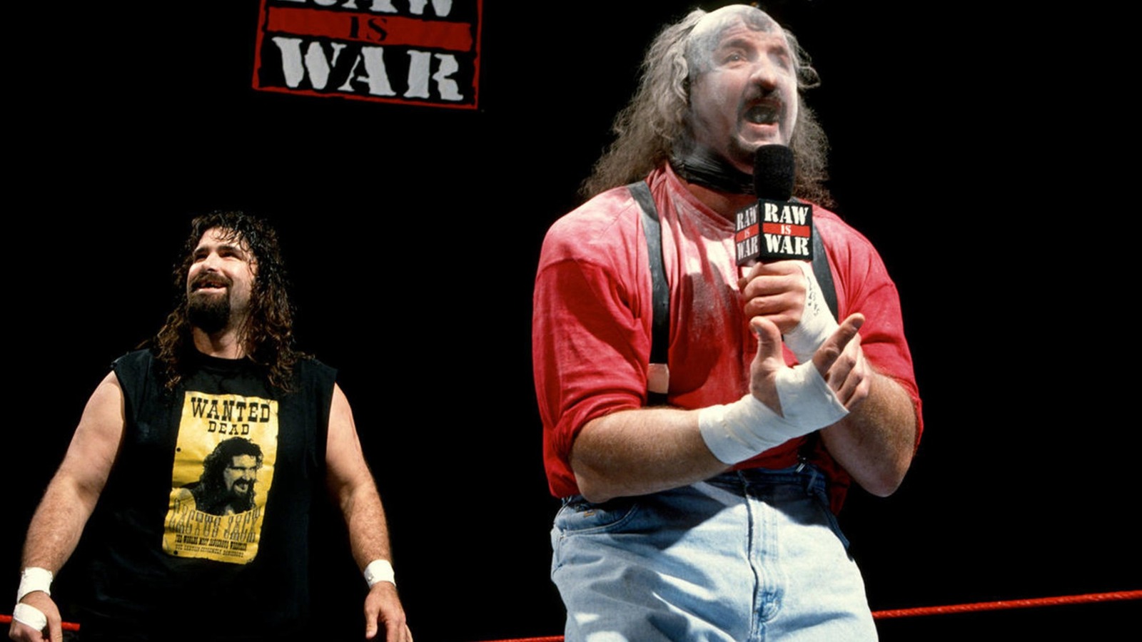 Mick Foley dice que el miembro del Salón de la Fama de la WWE Terry Funk 'le pasó la antorcha'