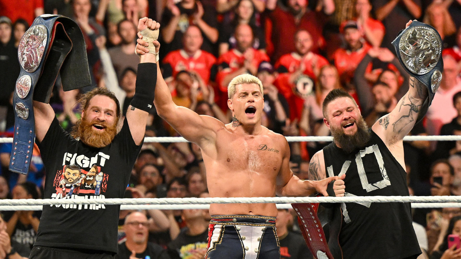 WWE Raw cae en los ratings y registra la audiencia total más baja desde enero