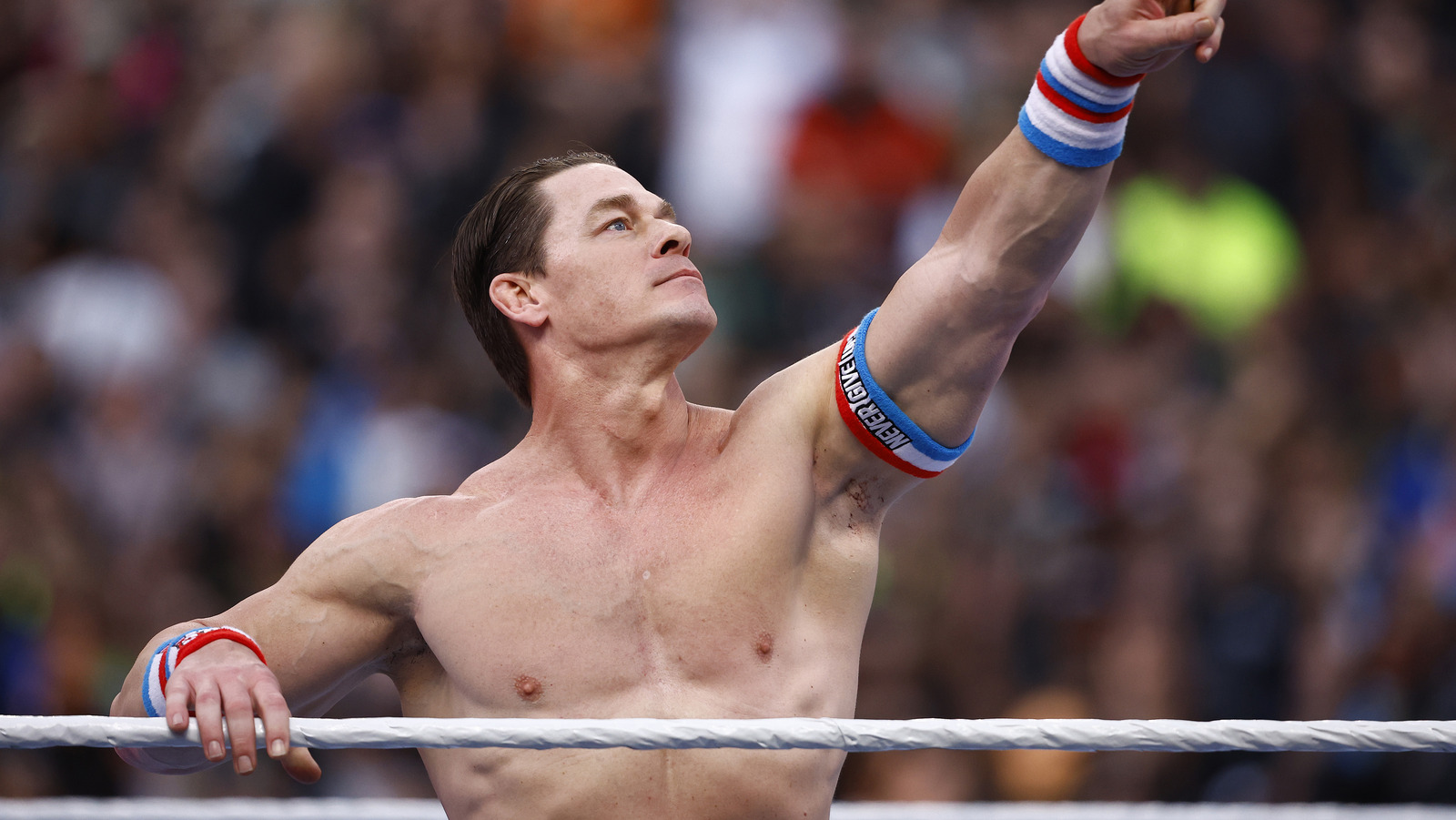 John Cena regresa a WWE SmackDown y se anuncia como presentador oficial de Payback