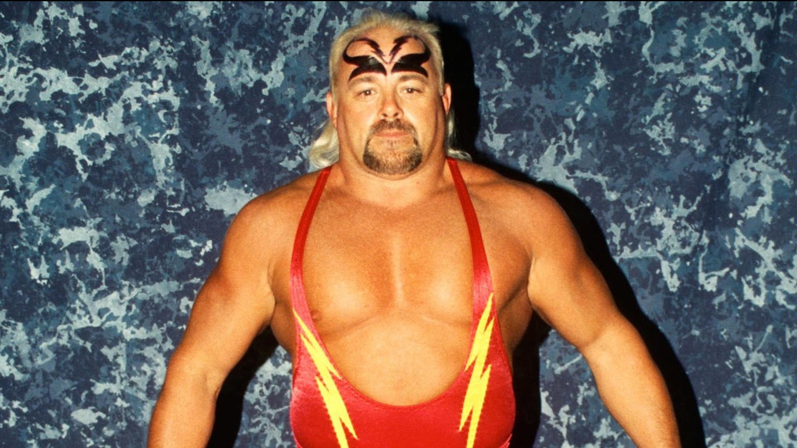 Kevin Sullivan dice que su compañero ex alumno de WCW es como Hulk Hogan en México