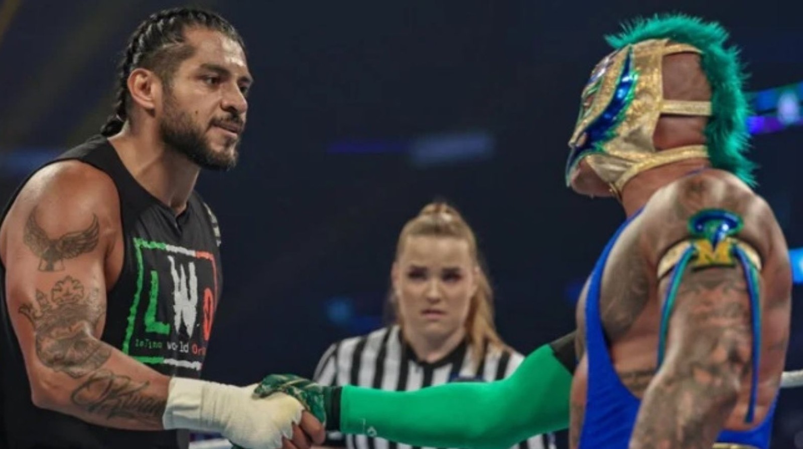 Mysterio retiene el campeonato estadounidense sobre Escobar en SmackDown y Street Profits Attack