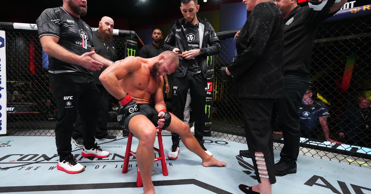 Rafael Fiziev sufrió rotura del ligamento anterior cruzado durante la pelea en UFC Vegas 79, promete "volveré"