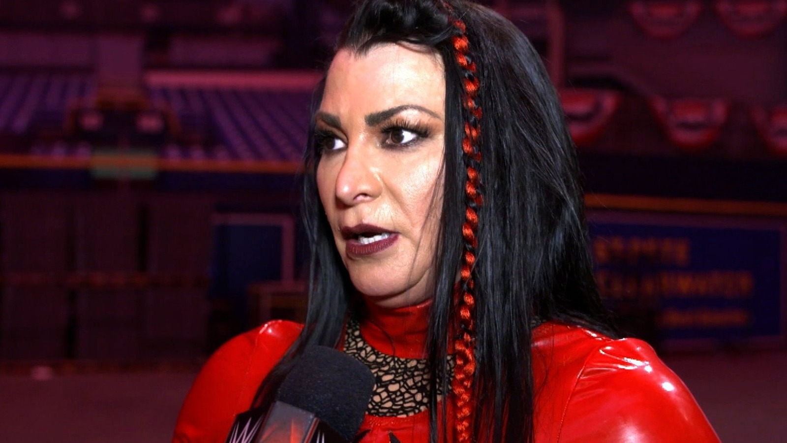 Victoria halagada por el tributo a Trish Stratus WWE Payback