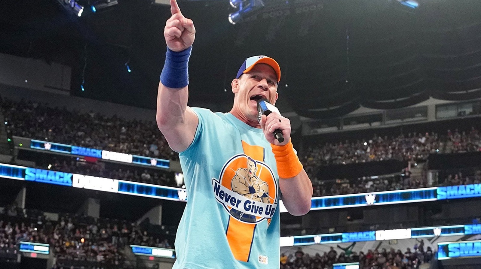 La estrella de la WWE dice que el conocimiento de lucha libre de John Cena está "a pasos agigantados" por encima de los demás