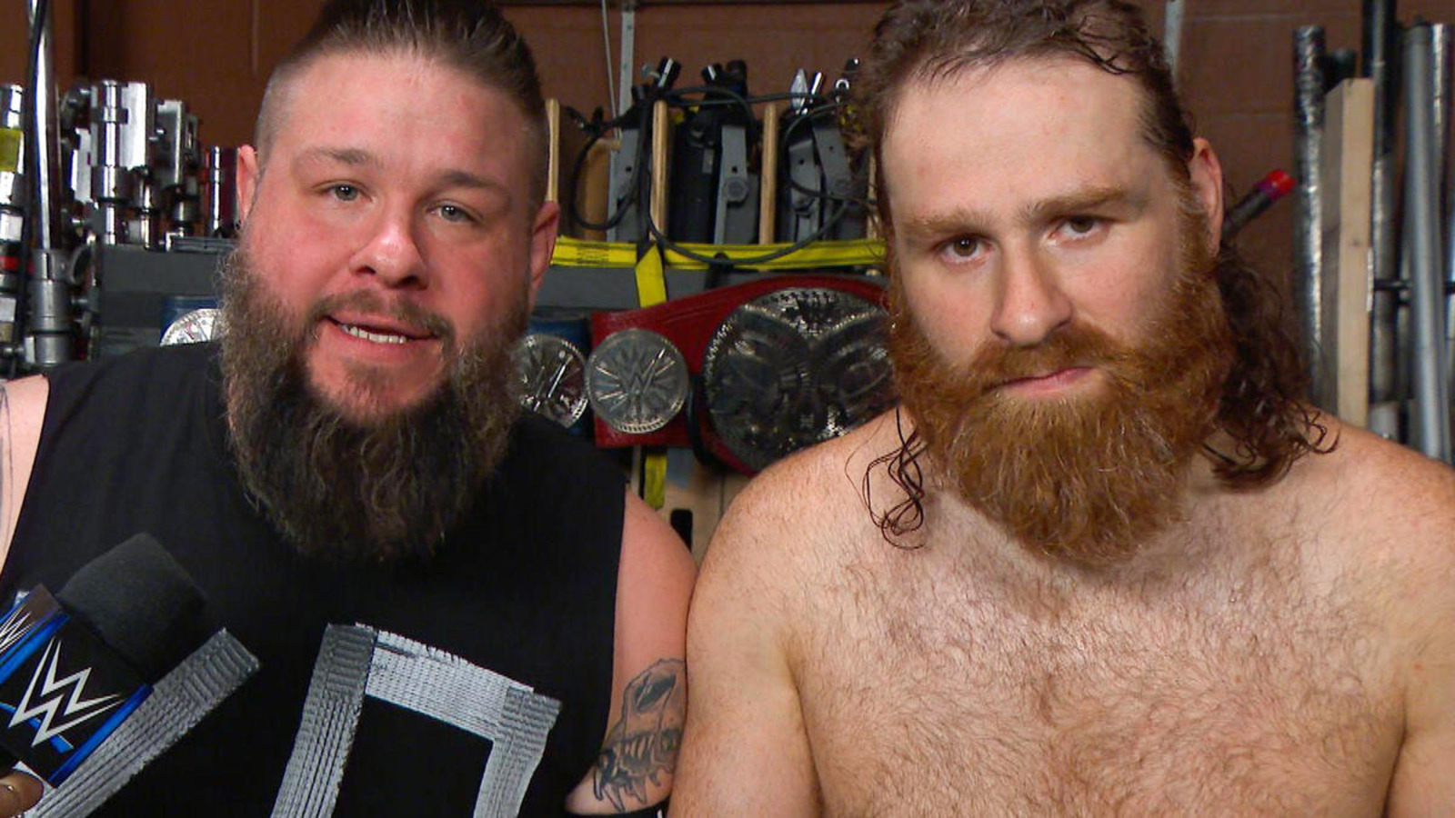 Sami Zayn y Kevin Owens responden al anuncio del título de etiqueta Fastlane en WWE Raw