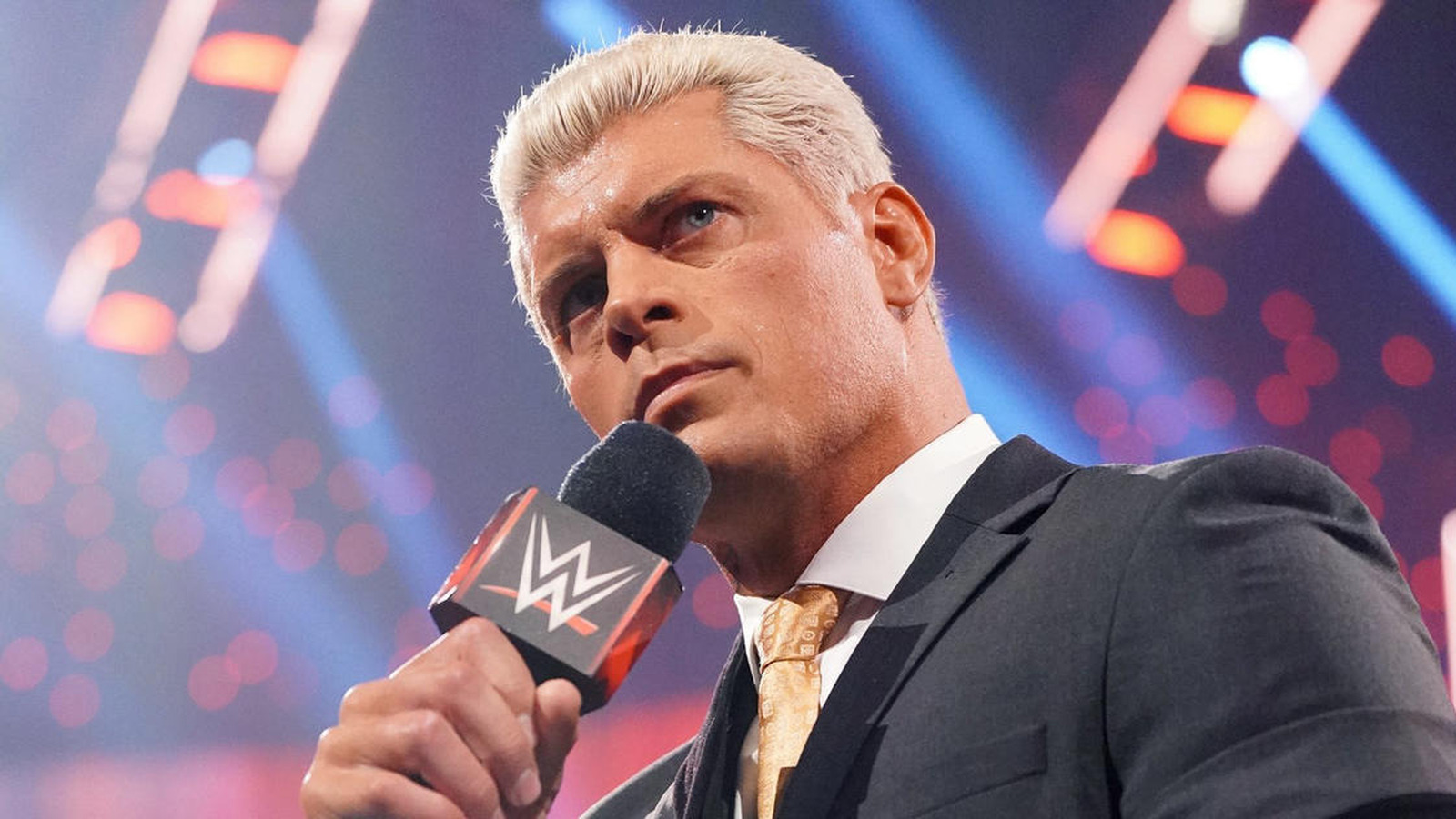 Cody Rhodes de la WWE habla sobre competir en WarGames, una lucha que creó su padre Dusty
