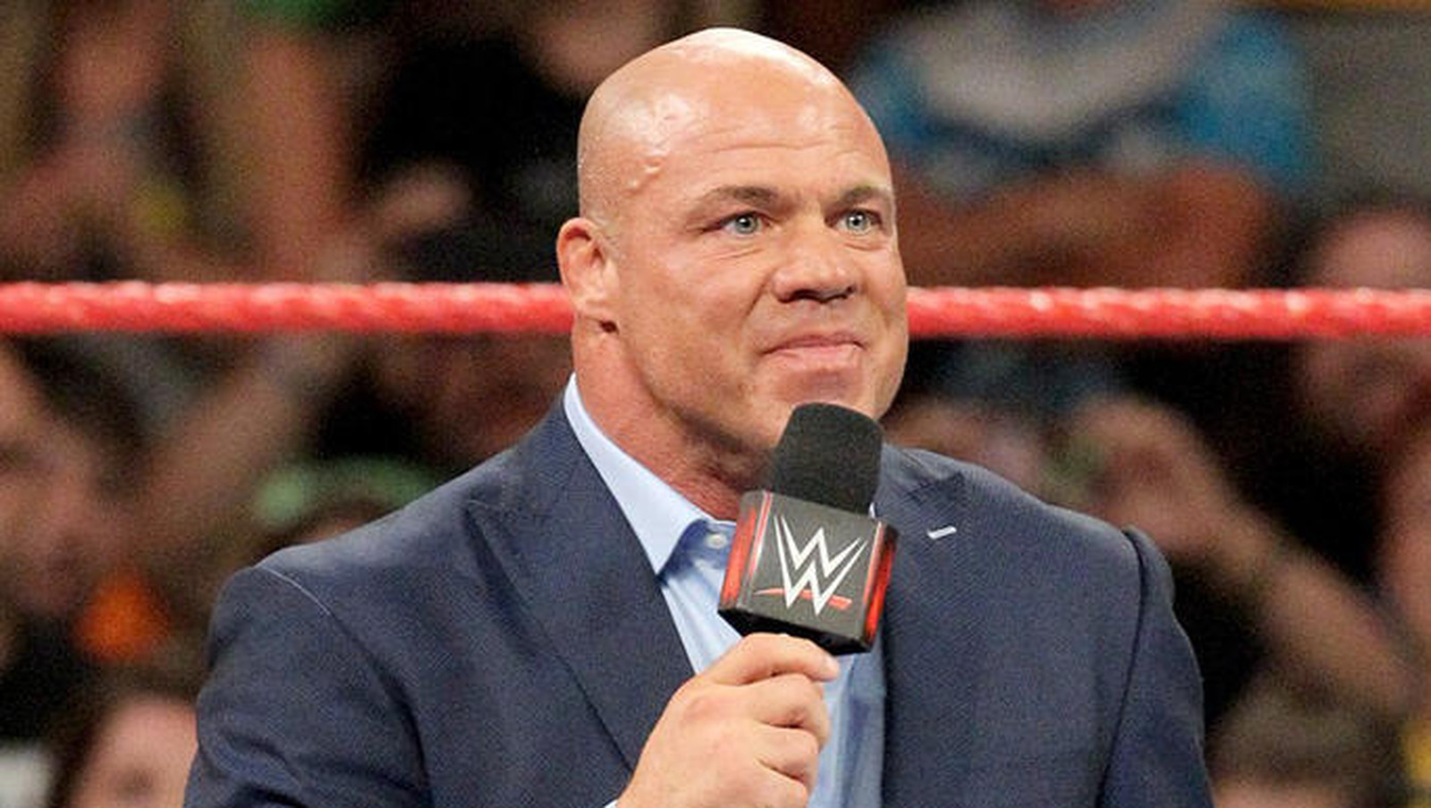 Kurt Angle tiene algunos consejos para el nuevo campeón estadounidense de la WWE, Logan Paul