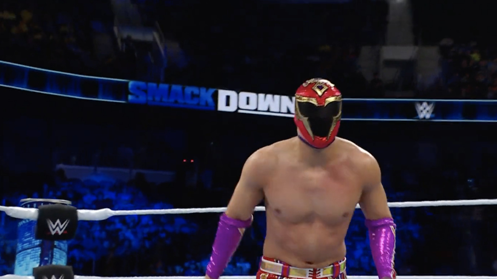 La estrella de WWE NXT hace su debut en el roster principal en una lucha contra Dragon Lee en WWE SmackDown