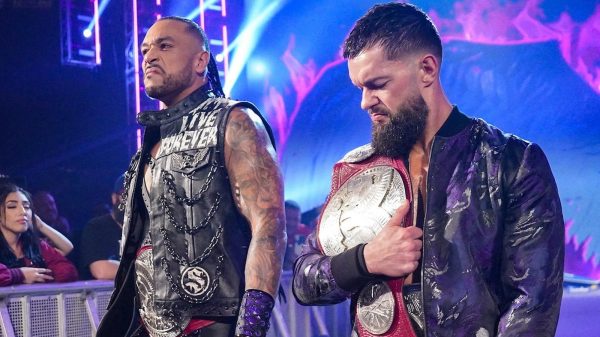 Nuevos contendientes número uno por los títulos en parejas del Día del Juicio surgen en WWE Raw