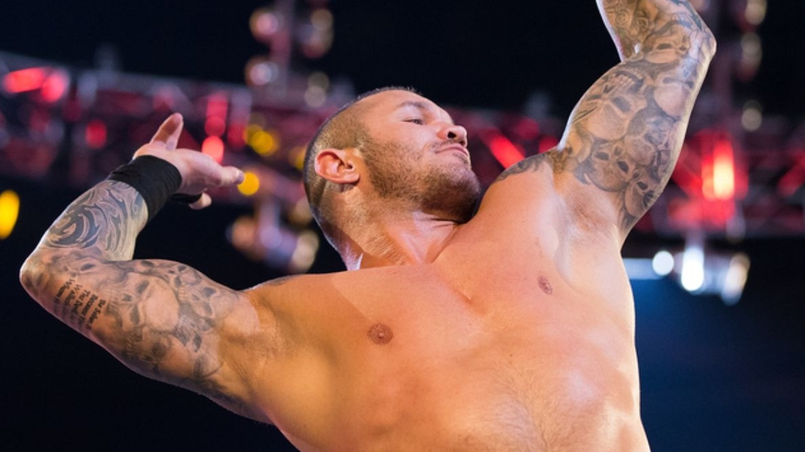 Randy Orton gana el primer combate de WWE Raw en más de un año (con la ayuda del cantante Jelly Roll)