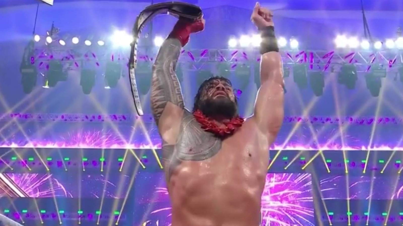 Roman Reigns derrota a LA Knight y continúa su reinado histórico por el título de la WWE en Crown Jewel