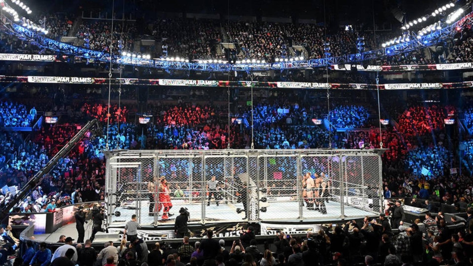 WWE Survivor Series presentará combates de WarGames por segundo año consecutivo