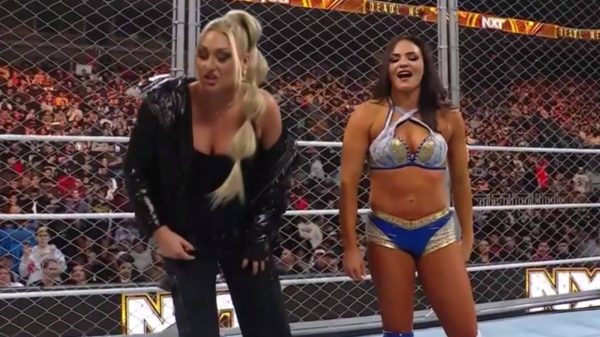 Kiana James vence a Roxanne Pérez (debido a una asistencia tardía) en WWE NXT Deadline Cage Match