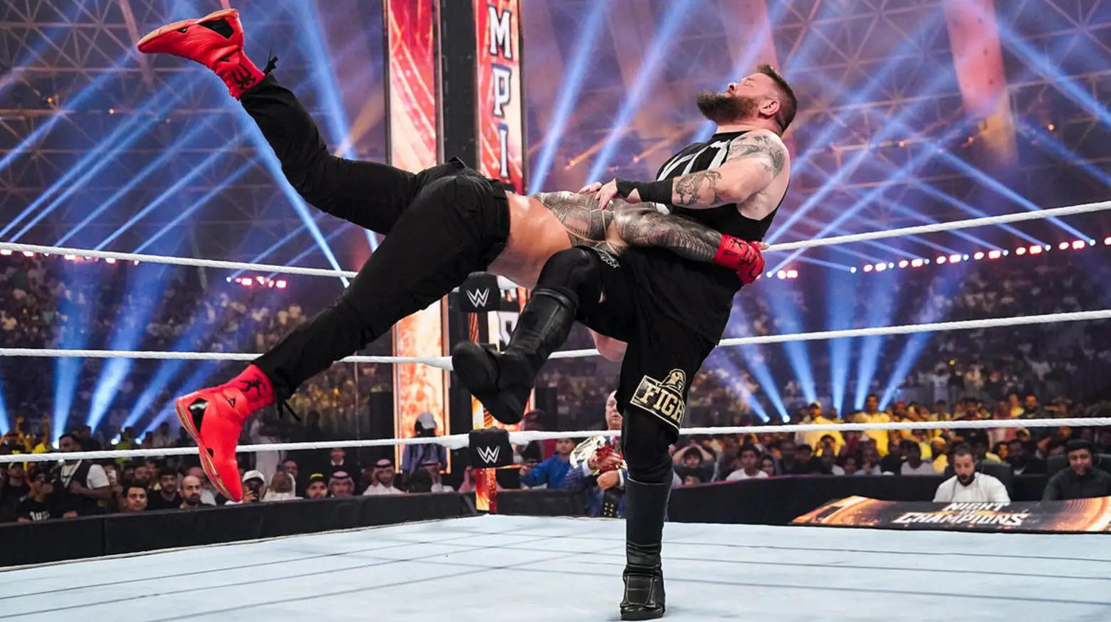 Por qué Kevin Owens no planea desafiar nuevamente al campeón indiscutible de la WWE Roman Reigns